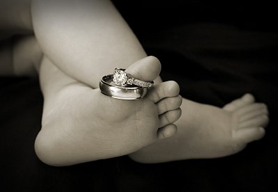 Newborn-Feet-Wedding_Rings.JPG